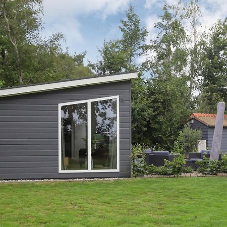 Landelijk Chalet 87 Oosterwolde  Exterior photo
