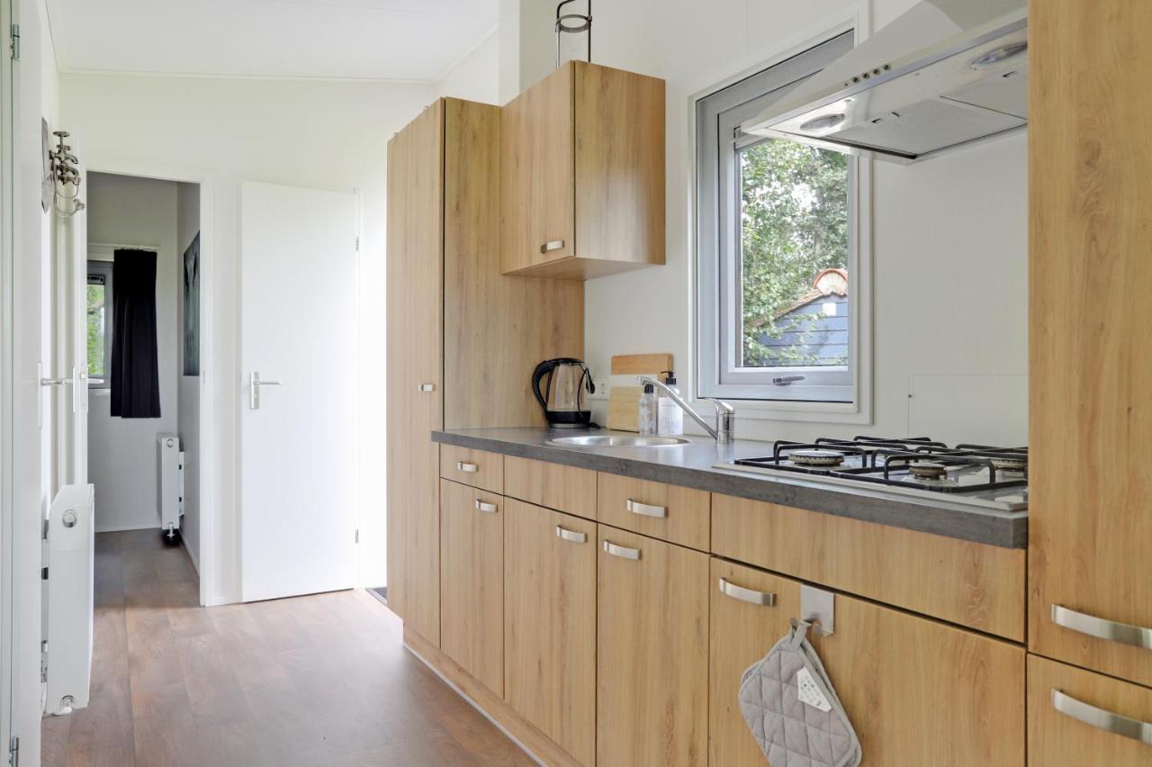 Landelijk Chalet 87 Oosterwolde  Exterior photo